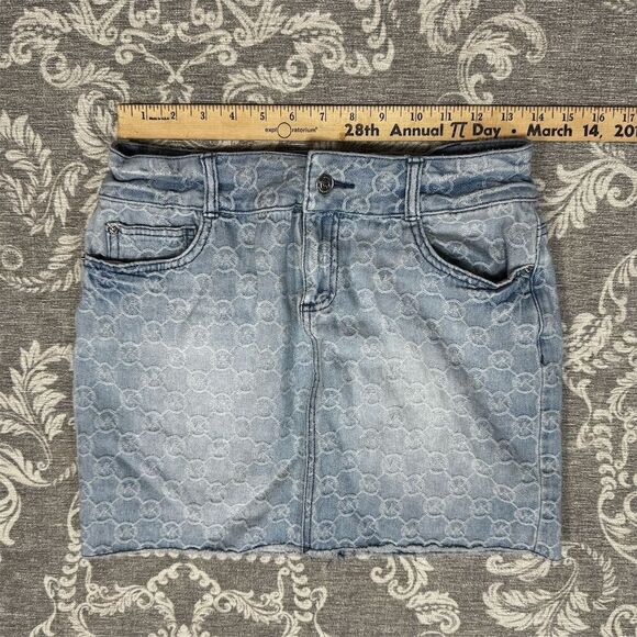 Michael Kors Women's Size 2 Blue Denim Monogram Mini Skirt Vintage - Picture 5 of 6
